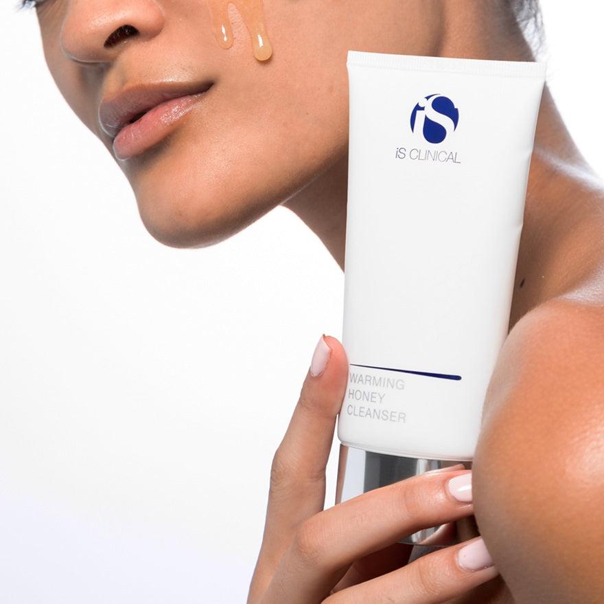 iS Clinical Warming Honey Cleanser 180ml