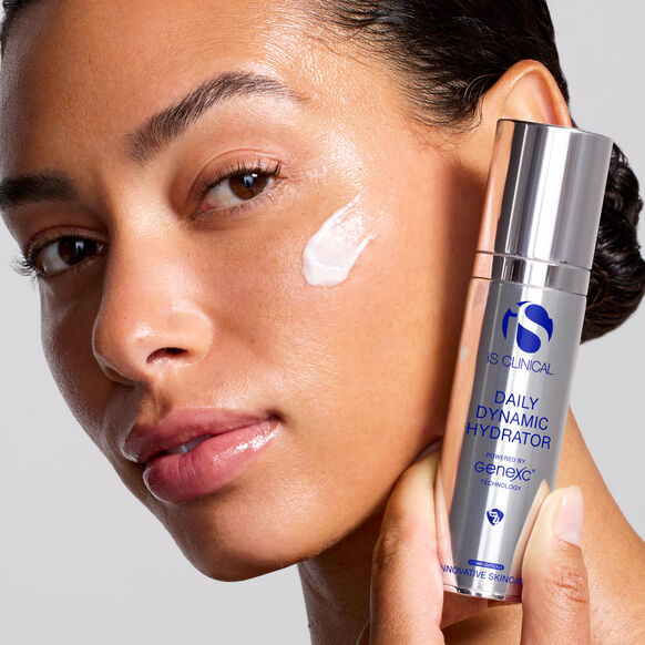 iS Clinical Daily Dynamic Hydrator