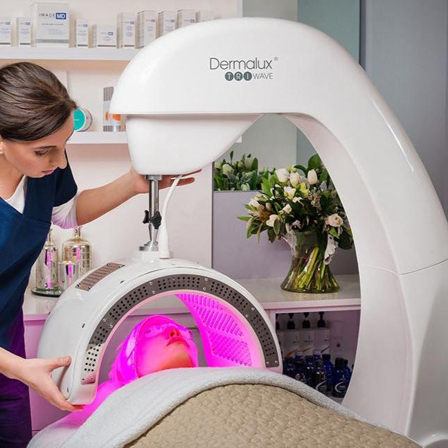 Any Bespoke 30-Min Peel with LED Light Therapy Course of 3 (save €276)